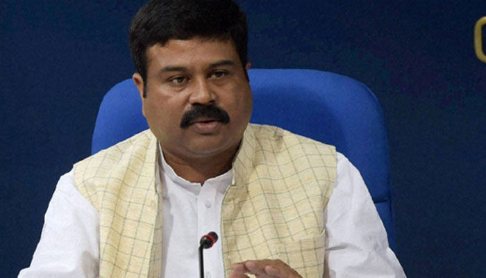 പുതുവൈപ്പ് ഐഒസി പ്ലാന്റ്: ധര്മ്മേന്ദ്ര പ്രധാന് മുഖ്യമന്ത്രിയുമായി ചര്ച്ച നടത്തും പുതുവൈപ്പ് ഐഒസി പ്ലാന്റ്: ധര്മ്മേന്ദ്ര പ്രധാന് മുഖ്യമന്ത്രിയുമായി ചര്ച്ച നടത്തും