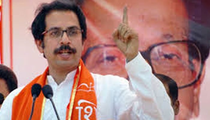 ബുള്ളറ്റ് ട്രെയിൻ പദ്ധതി മോദിയുടെ 'സമ്പന്നമായ സ്വപ്നം മാത്രം' വിമര്ശിച്ച് ശിവസേന ബുള്ളറ്റ് ട്രെയിൻ പദ്ധതി മോദിയുടെ 'സമ്പന്നമായ സ്വപ്നം മാത്രം' വിമര്ശിച്ച് ശിവസേന