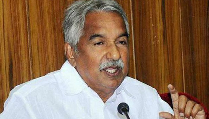 സോളാര് കേസ്: തുടരന്വേഷണത്തിന് പ്രത്യേക സംഘത്തെ നിയോഗിച്ച് ഇന്ന് ഉത്തരവിറങ്ങും സോളാര് കേസ്: തുടരന്വേഷണത്തിന് പ്രത്യേക സംഘത്തെ നിയോഗിച്ച് ഇന്ന് ഉത്തരവിറങ്ങും