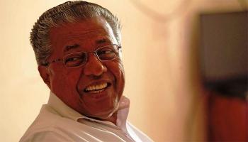 കേരളത്തിനെതിരെ രാഷ്ട്രീയ ശത്രുത സൃഷ്ടിക്കാൻ ബിജെപി ശ്രമിക്കുന്നുണ്ടോ എന്ന് കുമ്മനം പറയണം: മുഖ്യമന്ത്രി കേരളത്തിനെതിരെ രാഷ്ട്രീയ ശത്രുത സൃഷ്ടിക്കാൻ ബിജെപി ശ്രമിക്കുന്നുണ്ടോ എന്ന് കുമ്മനം പറയണം: മുഖ്യമന്ത്രി
