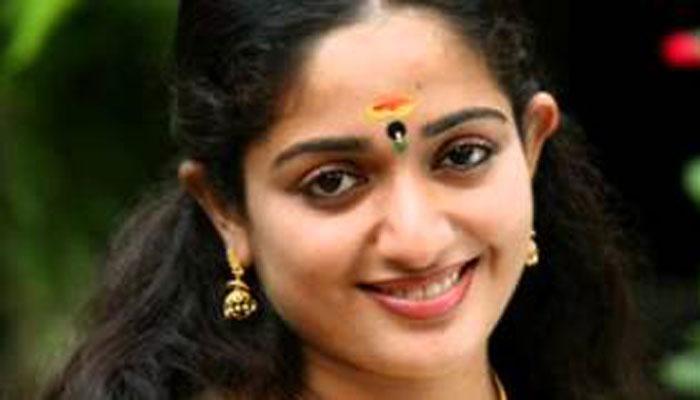 സോഷ്യൽ മീഡിയയില് തനിക്കെതിരെ മോശം പരാമര്ശം: കാവ്യമാധവൻ പോലീസില് പരാതി നൽകി സോഷ്യൽ മീഡിയയില് തനിക്കെതിരെ മോശം പരാമര്ശം: കാവ്യമാധവൻ പോലീസില് പരാതി നൽകി