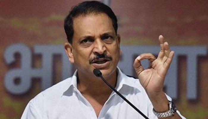 കേന്ദ്ര മന്ത്രി രാജീവ് പ്രതാപ് റൂഡി കണ്ണൂരില്; പയ്യന്നൂരിൽ കൊല്ലപ്പെട്ട ആർഎസ്എസ് പ്രവർത്തകന്റെ വീട് സന്ദര്ശിച്ചു കേന്ദ്ര മന്ത്രി രാജീവ് പ്രതാപ് റൂഡി കണ്ണൂരില്; പയ്യന്നൂരിൽ കൊല്ലപ്പെട്ട ആർഎസ്എസ് പ്രവർത്തകന്റെ വീട് സന്ദര്ശിച്ചു