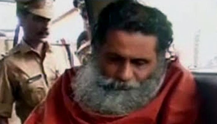 സ്വാമി ഗംഗേശാനന്ദയുടെ ലിംഗം മുറിച്ച സംഭവം: വീണ്ടും മൊഴിമാറ്റി പറഞ്ഞ് പെണ്കുട്ടി സ്വാമി ഗംഗേശാനന്ദയുടെ ലിംഗം മുറിച്ച സംഭവം: വീണ്ടും മൊഴിമാറ്റി പറഞ്ഞ് പെണ്കുട്ടി