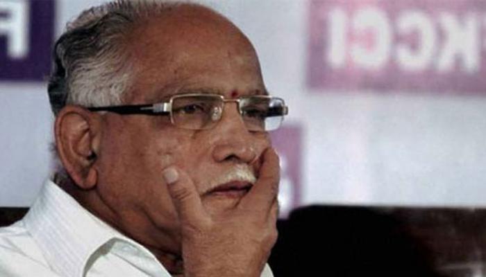 ലിംഗായത്ത് എംഎല്എമാരിലൂടെ ഭൂരിപക്ഷം ഉറപ്പിക്കാനുള്ള നീക്കത്തില് ബിജെപി ലിംഗായത്ത് എംഎല്എമാരിലൂടെ ഭൂരിപക്ഷം ഉറപ്പിക്കാനുള്ള നീക്കത്തില് ബിജെപി