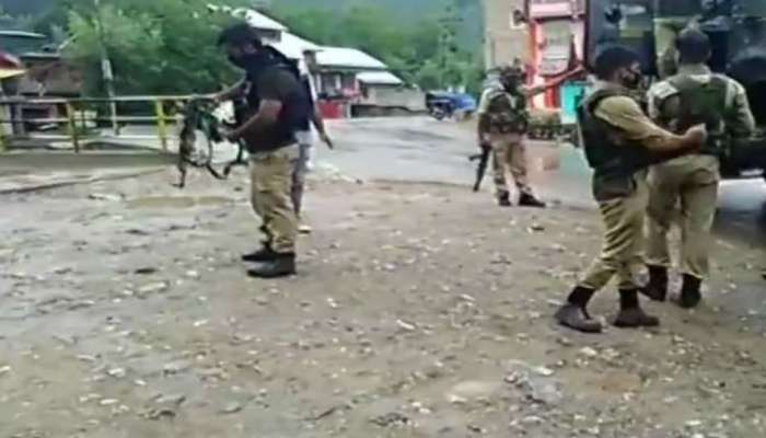 അനന്ത്നാഗില് തീവ്രവാദി ആക്രമണം; സിആര്പിഎഫ് ജവാന് വീരമൃത്യു അനന്ത്നാഗില് തീവ്രവാദി ആക്രമണം; സിആര്പിഎഫ് ജവാന് വീരമൃത്യു