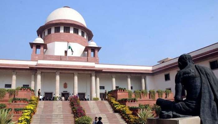സമൂഹ മാധ്യമ നിയന്ത്രണം: രാജ്യം 'സര്വൈലന്സ് സ്റ്റേറ്റ്' ആകുമെന്ന് സുപ്രീംകോടതി സമൂഹ മാധ്യമ നിയന്ത്രണം: രാജ്യം 'സര്വൈലന്സ് സ്റ്റേറ്റ്' ആകുമെന്ന് സുപ്രീംകോടതി