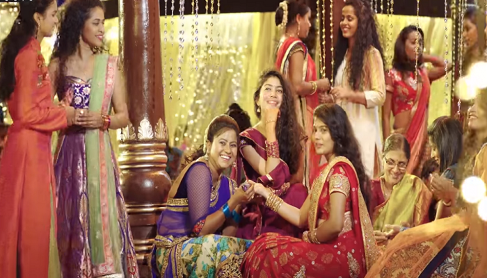 video: ബാഹുബലിയുടെ യൂട്യൂബ് റെക്കോര്ഡ് തകര്ത്ത് 'വച്ചിണ്ടേ വച്ചിണ്ടേ' video: ബാഹുബലിയുടെ യൂട്യൂബ് റെക്കോര്ഡ് തകര്ത്ത് 'വച്ചിണ്ടേ വച്ചിണ്ടേ'