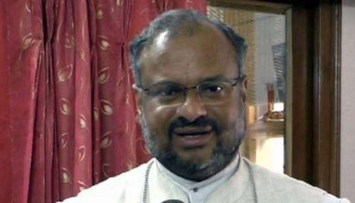 ഫ്രാങ്കോ മുളയ്ക്കലിനെ കുറവിലങ്ങാട് മഠത്തിലെത്തിച്ച് തെളിവെടുക്കും ഫ്രാങ്കോ മുളയ്ക്കലിനെ കുറവിലങ്ങാട് മഠത്തിലെത്തിച്ച് തെളിവെടുക്കും
