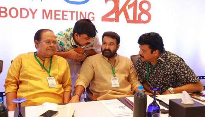 തര്ക്ക൦ തീര്ന്നു; നവകേരളത്തിനായി താരങ്ങള് അബുദാബിയിലേക്ക് തര്ക്ക൦ തീര്ന്നു; നവകേരളത്തിനായി താരങ്ങള് അബുദാബിയിലേക്ക്