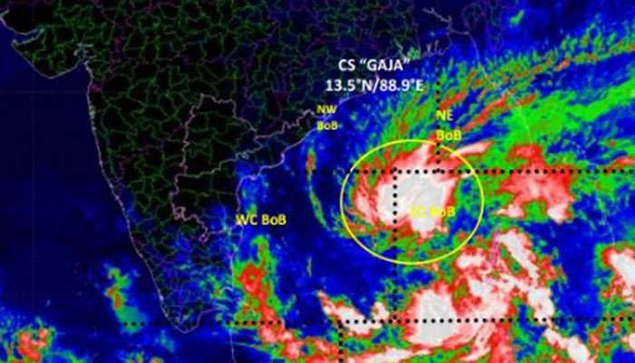 'ഗജ': തമിഴ്നാട്ടിലും ആന്ധ്രയിലും പുതുച്ചേരിയിലും ജാഗ്രതാ നിര്ദേശം 'ഗജ': തമിഴ്നാട്ടിലും ആന്ധ്രയിലും പുതുച്ചേരിയിലും ജാഗ്രതാ നിര്ദേശം
