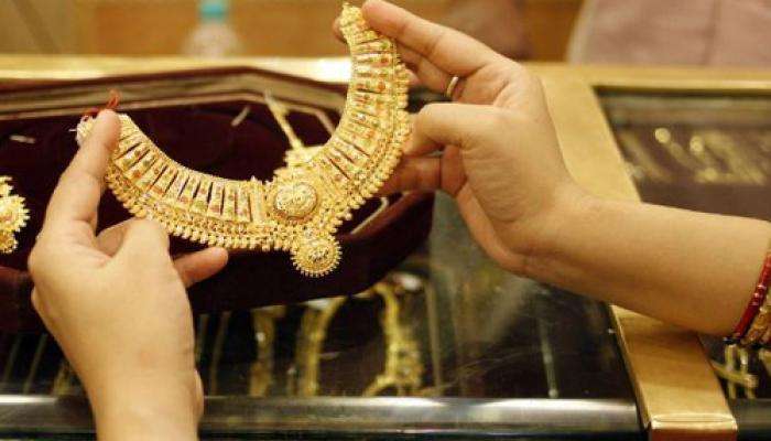 സ്വര്ണ്ണ വിലയില് നേരിയ കുറവ് സ്വര്ണ്ണ വിലയില് നേരിയ കുറവ്