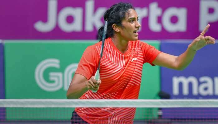 ചരിത്ര നേട്ടം: ലോക ടൂര് ബാഡ്മിന്റണ് കിരീടം പി.വി സിന്ധുവിന് ചരിത്ര നേട്ടം: ലോക ടൂര് ബാഡ്മിന്റണ് കിരീടം പി.വി സിന്ധുവിന്